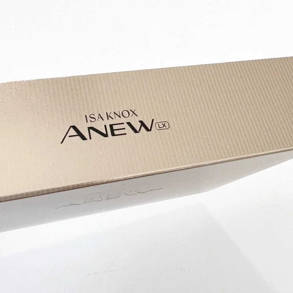 Isa Knox ANEW LX Ultimate Special 4 Piece Trial Kit Avon Skin Care Cream Serum
